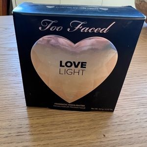 Too Faced Diamond Highlighter Blinded By The Light